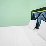 Oyo Flagship Tara Holiday Homes Stay